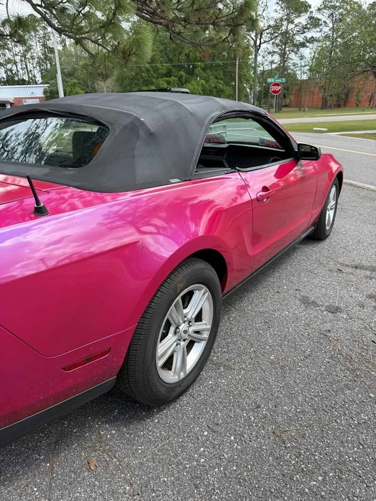 2011 Ford S197 Mustang - Image 5 of 7