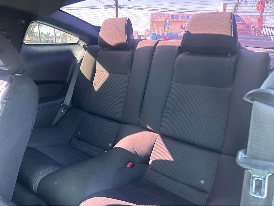 2011 Ford S197 Mustang - Image 12 of 13