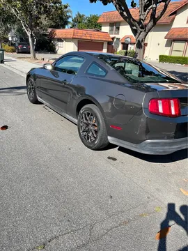 2011 Ford Mustang V6 Coupe