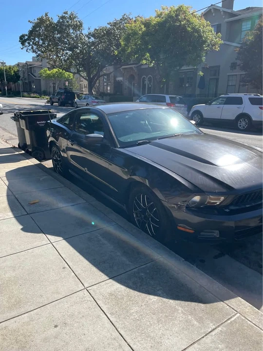 2011 Ford S197 Mustang - Image 3 of 11