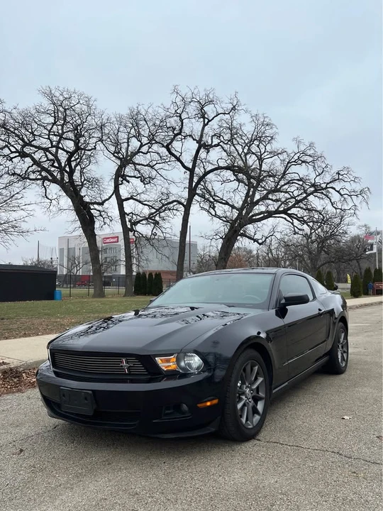 2011 Ford S197 Mustang - Image 2 of 17