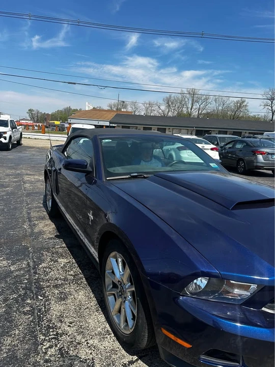 2011 Ford S197 Mustang - Image 7 of 19