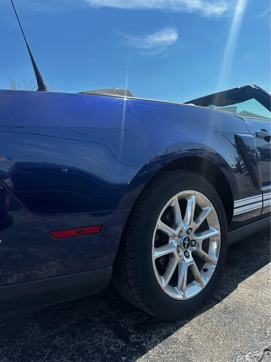 2011 Ford S197 Mustang - Image 6 of 19