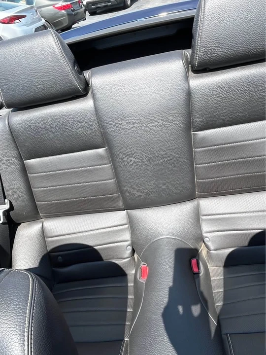 2011 Ford S197 Mustang - Image 14 of 19