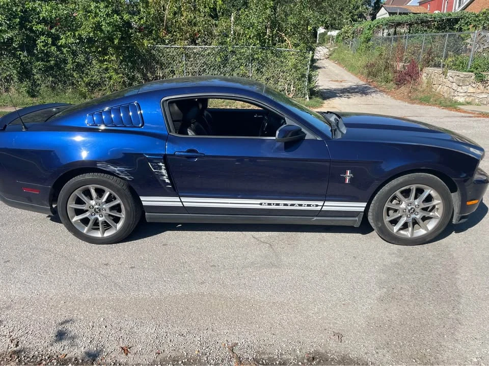 2011 Ford S197 Mustang - Image 3 of 11