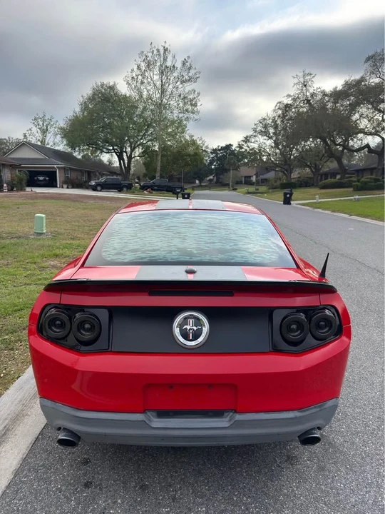 2011 Ford S197 Mustang - Image 4 of 10