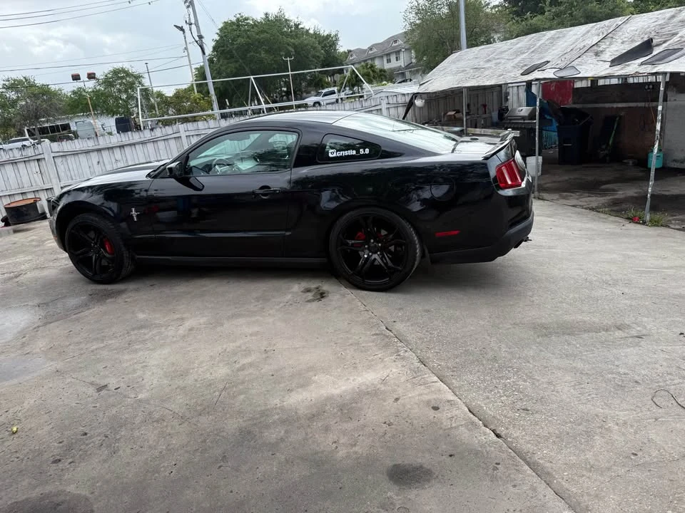 2011 Ford S197 Mustang - Image 5 of 11