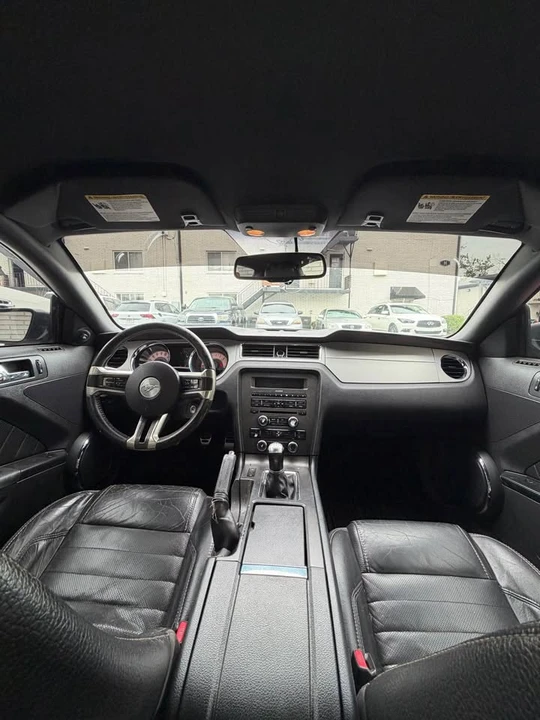 2011 Ford S197 Mustang - Image 13 of 19