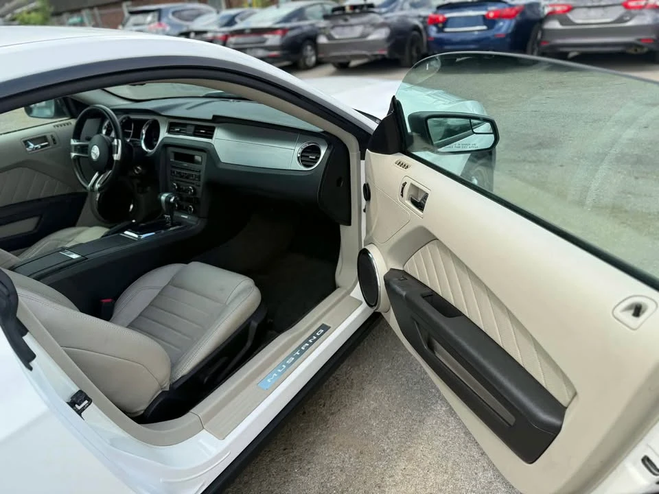 2011 Ford S197 Mustang - Image 14 of 14