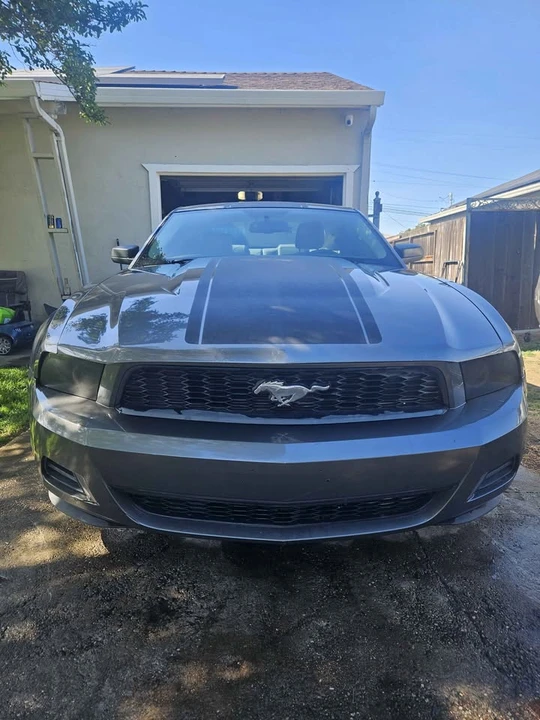 2011 Ford S197 Mustang - Image 3 of 7