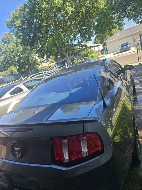 2011 Ford S197 Mustang - Image 5 of 7