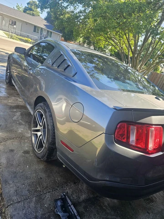 2011 Ford S197 Mustang - Image 4 of 7