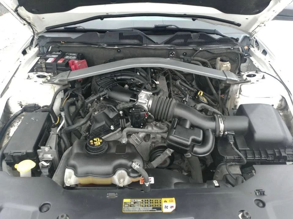 2011 Ford S197 Mustang - Image 10 of 10