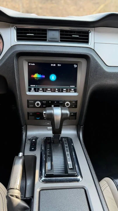 2011 Ford S197 Mustang - Image 17 of 20