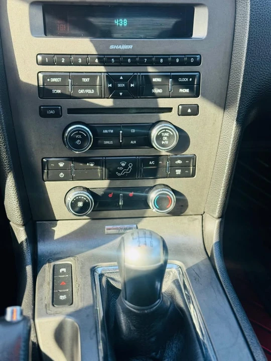 2011 Ford S197 Mustang - Image 10 of 20