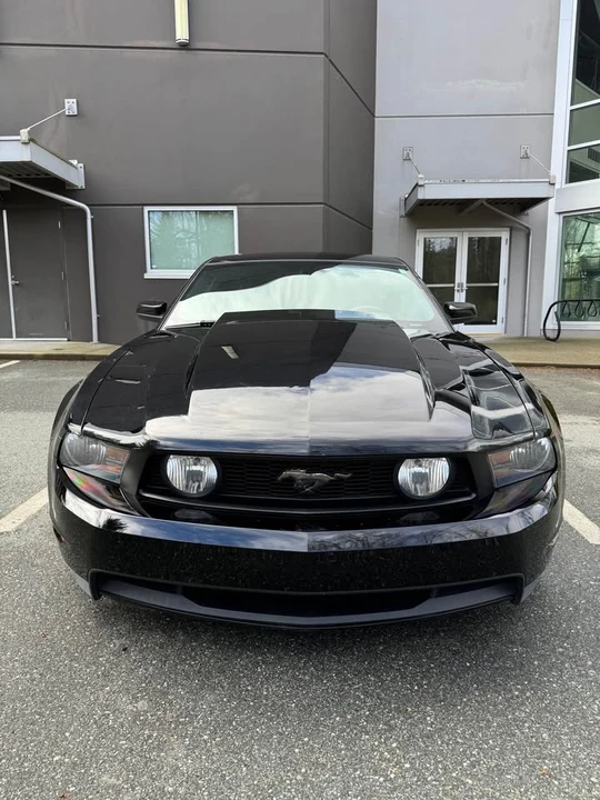 2011 Ford S197 Mustang - Image 2 of 12