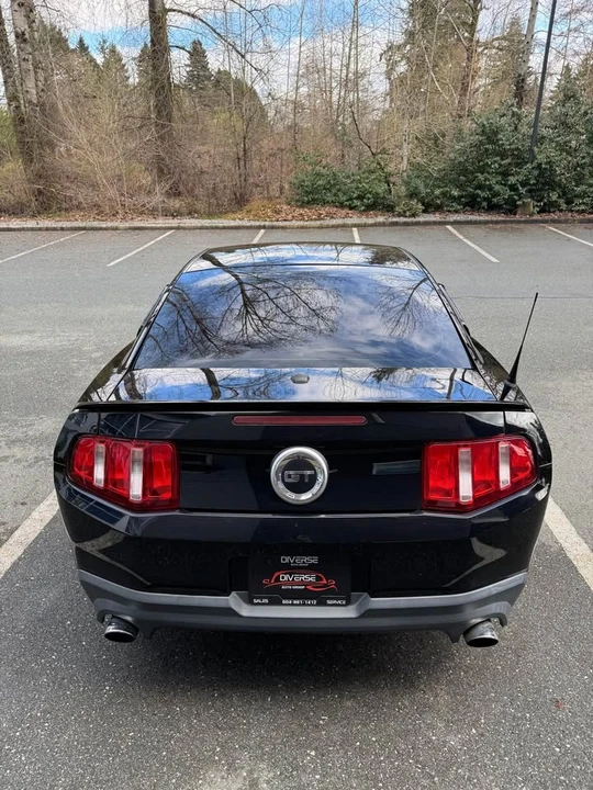 2011 Ford S197 Mustang - Image 5 of 12