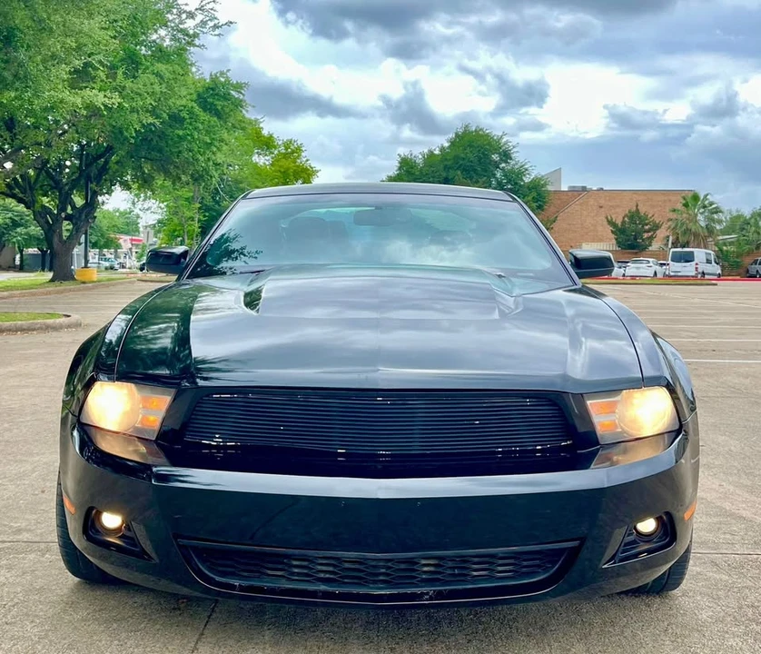 2011 Ford S197 Mustang GT - Image 2 of 10