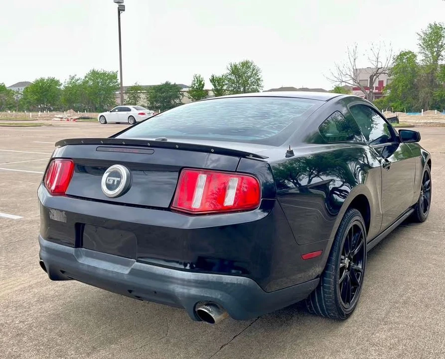 2011 Ford S197 Mustang GT - Image 5 of 10