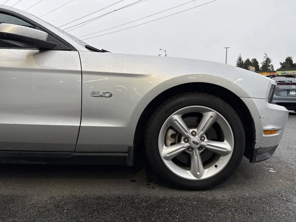 2011 Ford S197 Mustang - Image 10 of 20