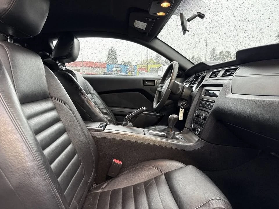 2011 Ford S197 Mustang - Image 17 of 20