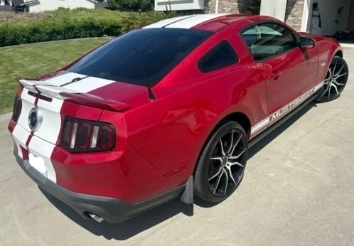 2011 Ford S197 Mustang - Image 2 of 14