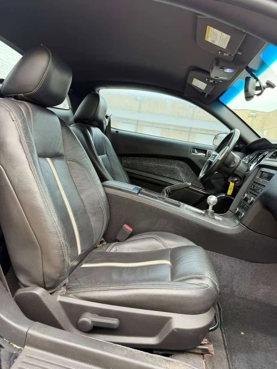 2011 Ford S197 Mustang - Image 11 of 11