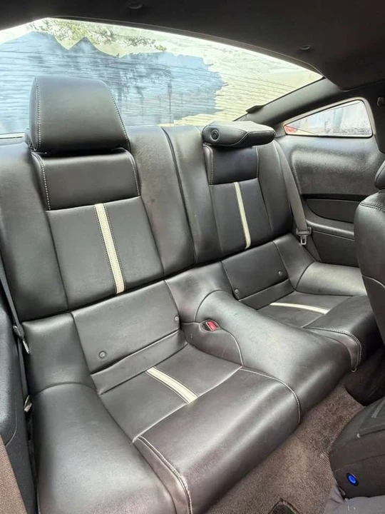 2011 Ford S197 Mustang - Image 6 of 10