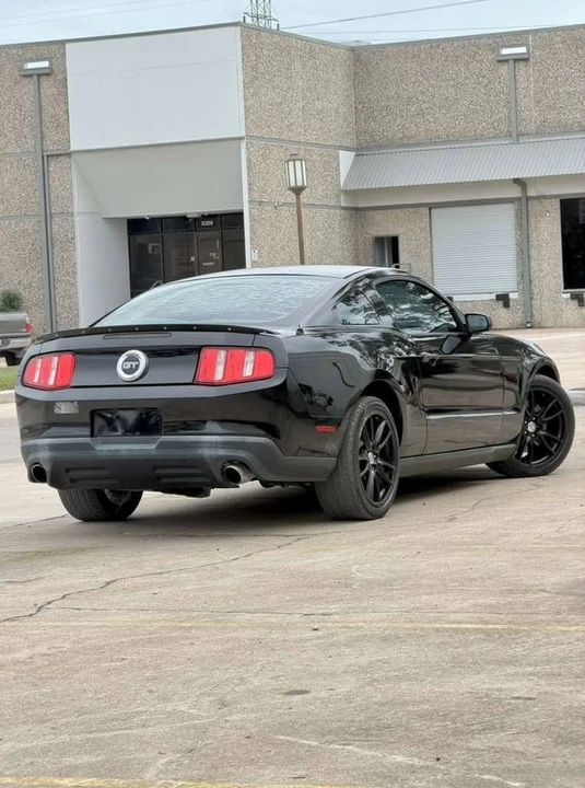 2011 Ford S197 Mustang - Image 10 of 10