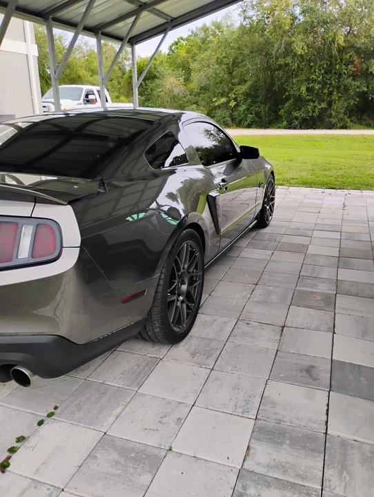 2011 Ford S197 Mustang GT - Image 6 of 17