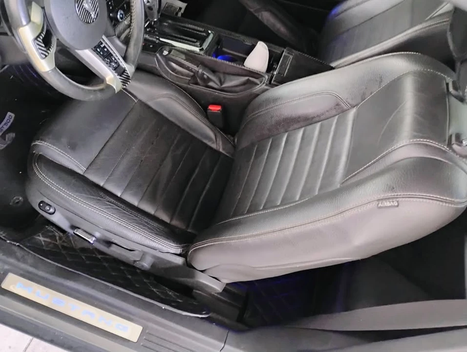 2011 Ford S197 Mustang GT - Image 9 of 17