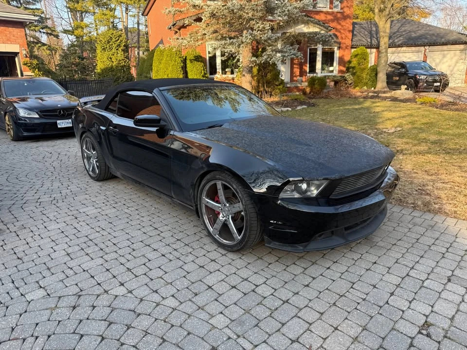 2011 Ford S197 Mustang - Image 2 of 10