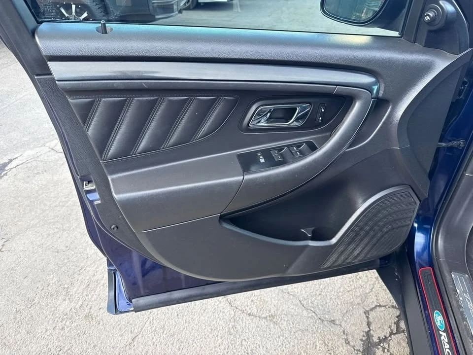 2011 Ford Taurus SHO 6th Gen - Image 19 of 20