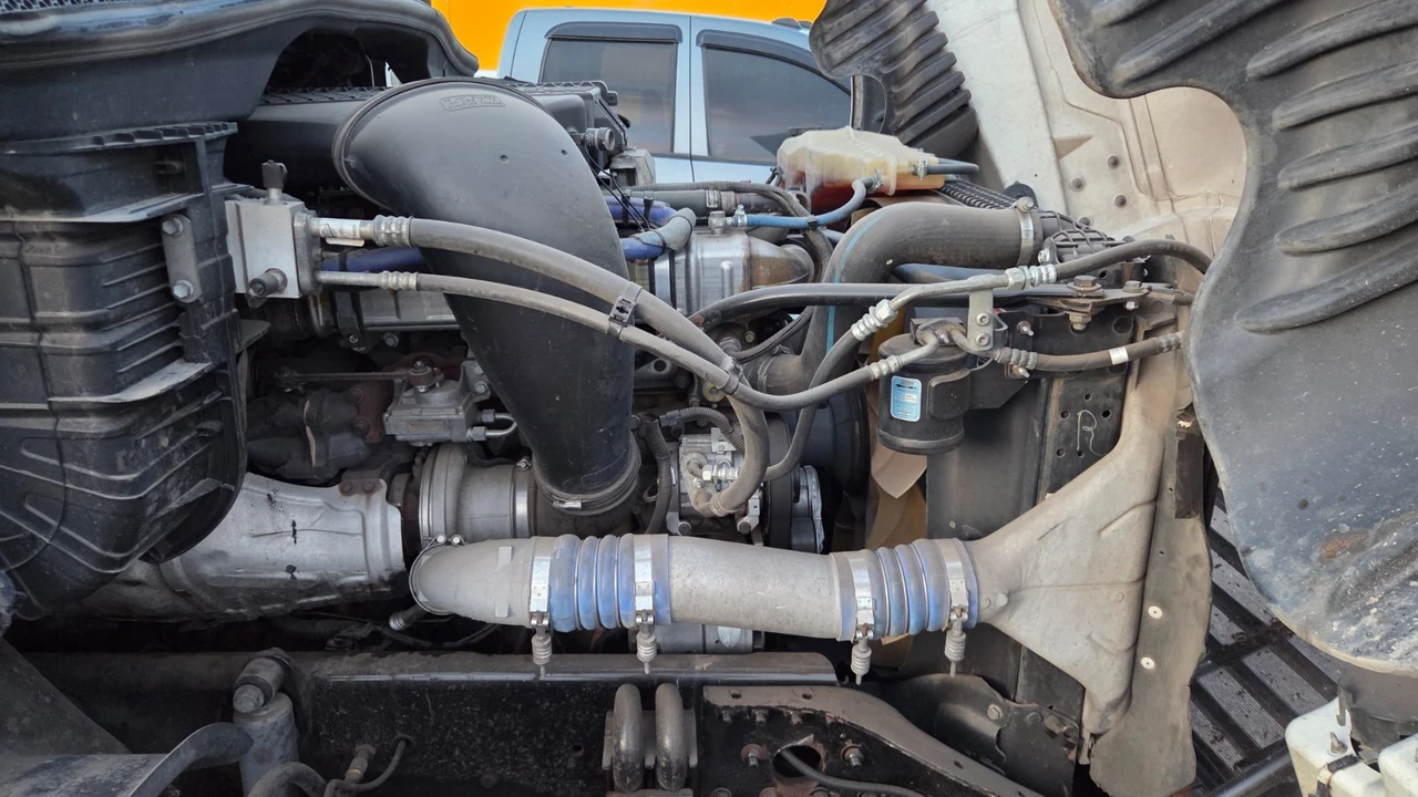 2011 Freightliner - Image 4 of 5