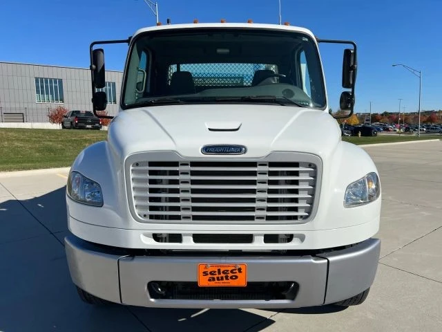 2011 Freightliner - Image 11 of 21