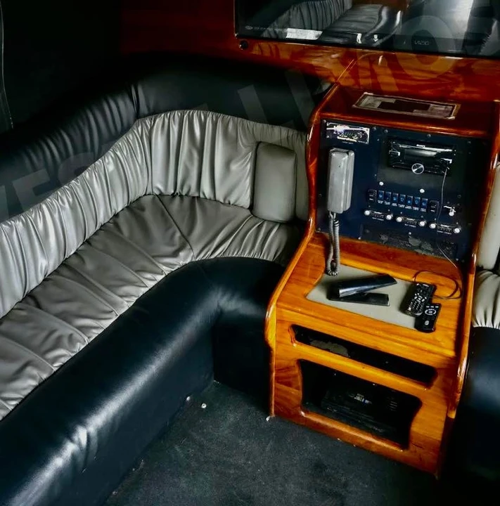 2011 Freightliner - Image 3 of 20