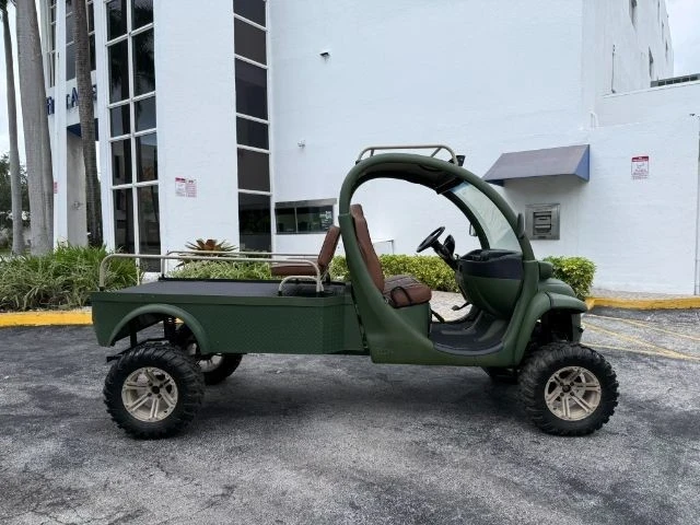 2011 - Image 21 of 21