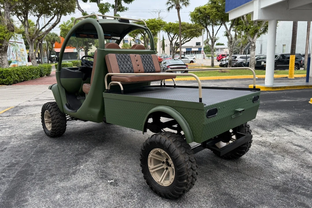 2011 Parts & Memorabilia Golf Carts - Image 2 of 8