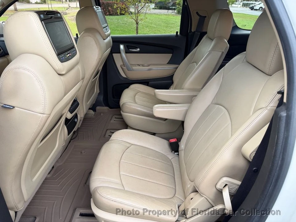 2011 GMC Acadia - Image 8 of 12