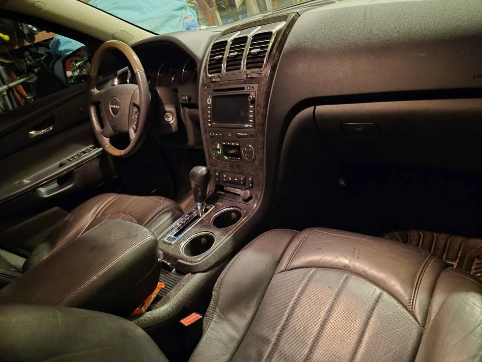 2011 GMC Acadia - Image 12 of 15