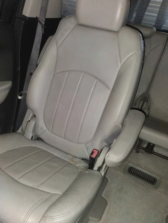 2011 GMC Hummer EV - Image 7 of 10