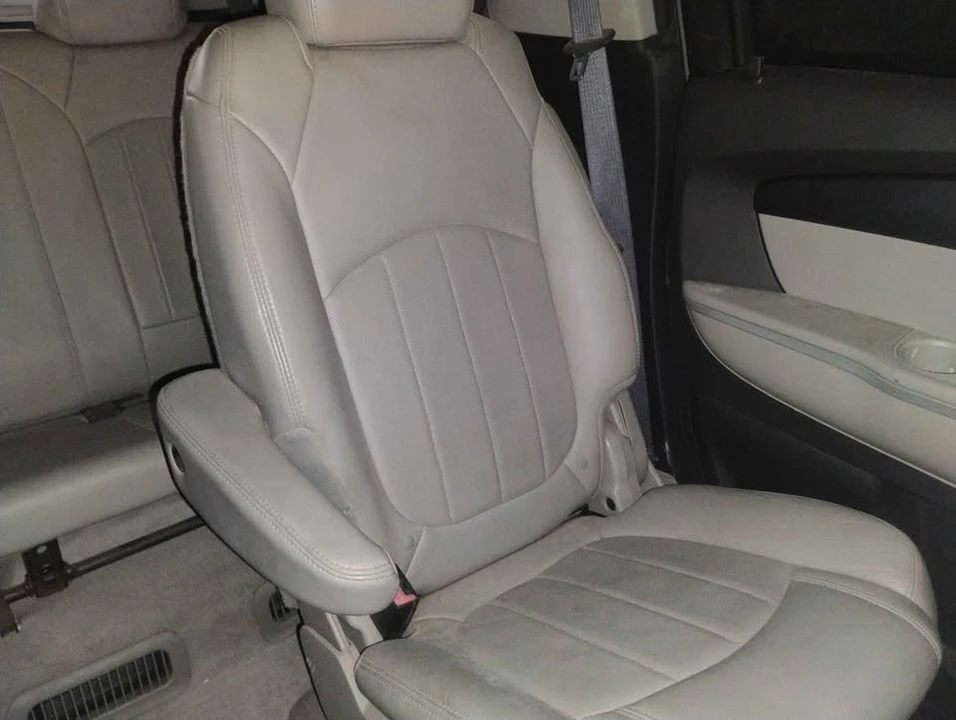 2011 GMC Hummer EV - Image 8 of 10