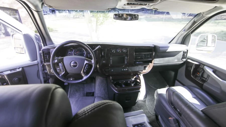 2011 GMC Savana - Image 6 of 31