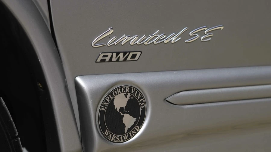2011 GMC Savana - Image 15 of 31
