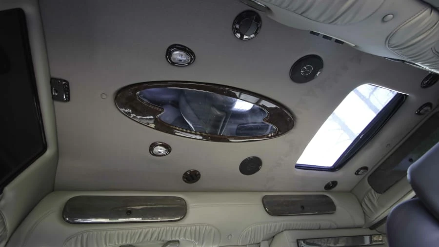 2011 GMC Savana - Image 27 of 31
