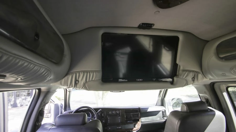 2011 GMC Savana - Image 31 of 31