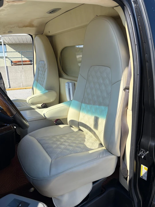 2011 GMC Savana - Image 29 of 31