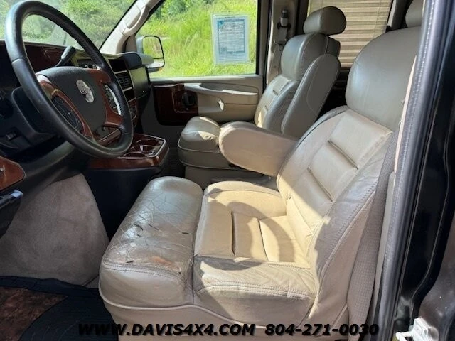 2011 GMC Savana - Image 7 of 12