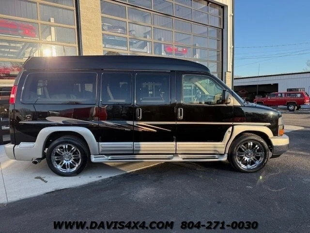 2011 GMC Savana - Image 13 of 21