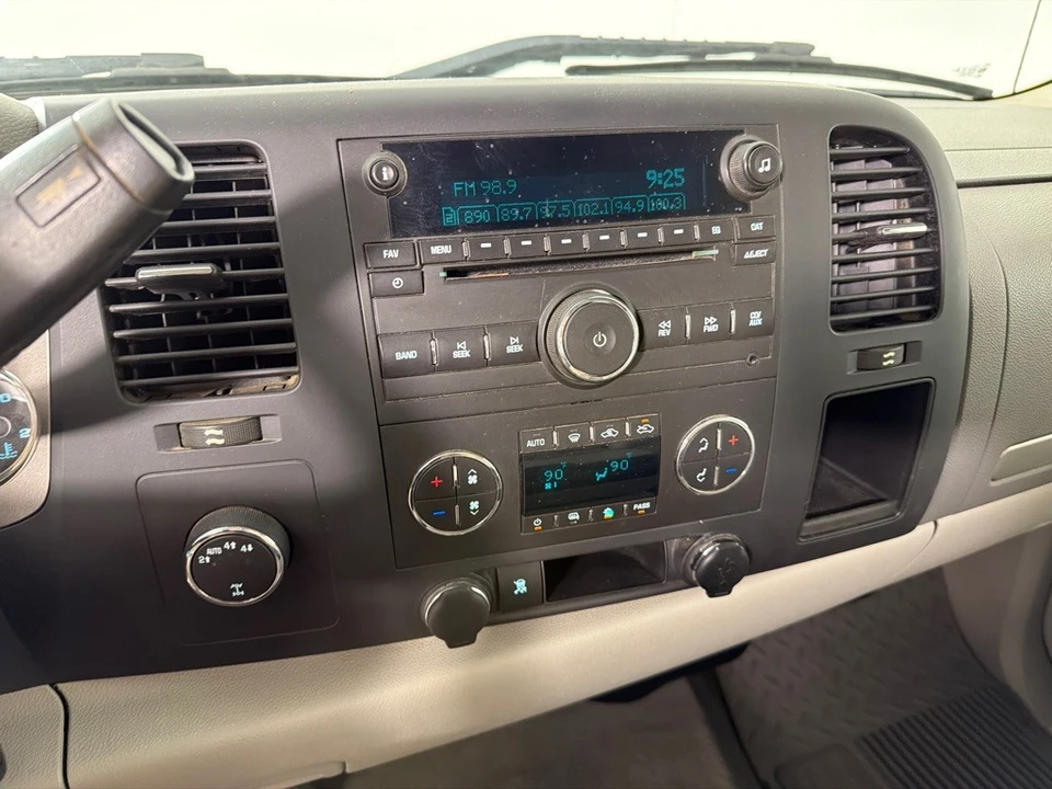 2011 GMC Sierra 3rd Gen - Image 16 of 21